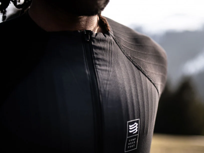 Hybrid Pullover Black - Image 4